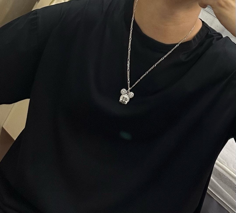 chr1st1an D10r necklaces